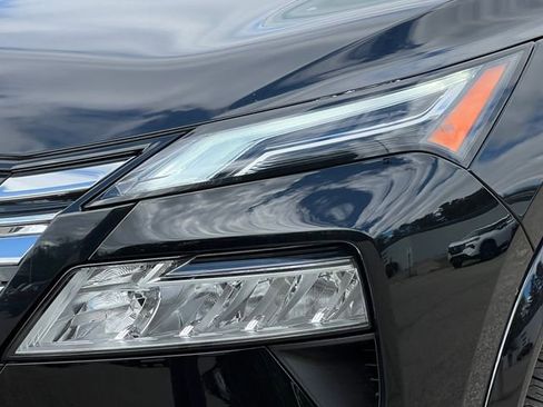 New 2026 Nissan Rogue Platinum w/ Tech Package AWD/4WD image 44
