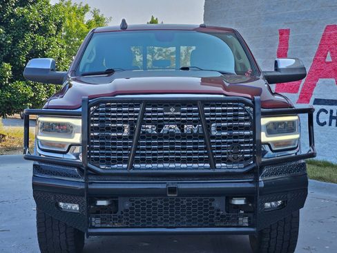 Used 2021 RAM 2500 Laramie AWD/4WD image 2