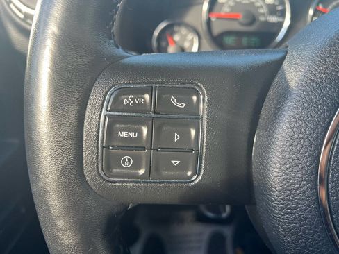 Used 2018 Jeep Wrangler Sahara w/ Connectivity Group image 19