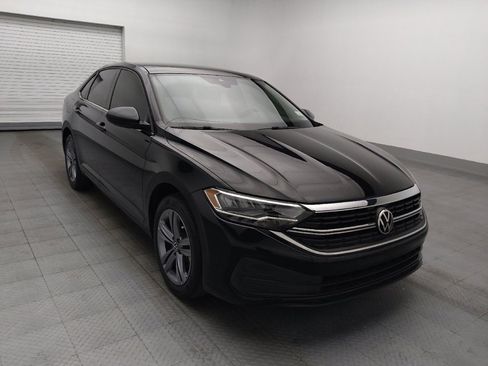 Used 2022 Volkswagen Jetta SE FWD image 13