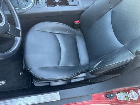 Used 2014 MAZDA MX-5 Miata Grand Touring w/ Premium Package image 4