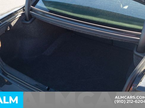 Used 2023 Dodge Charger SXT image 9