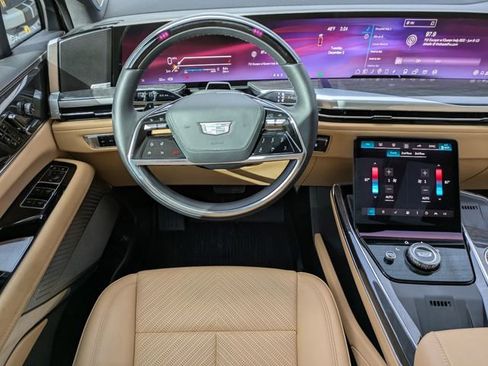 New 2025 Cadillac Escalade IQ Luxury 2 image 14