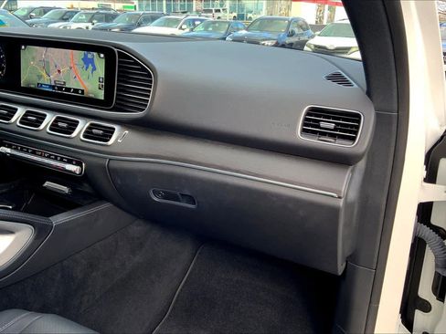 Used 2022 Mercedes-Benz GLE 350 4MATIC image 17