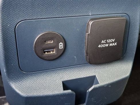 Used 2024 Ford Maverick XLT w/ XLT Luxury Package FWD image 11