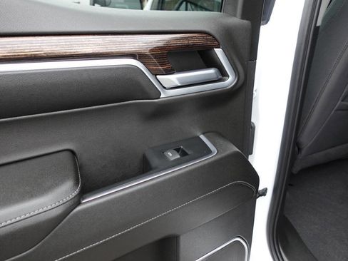 Used 2023 GMC Sierra 1500 Elevation image 21