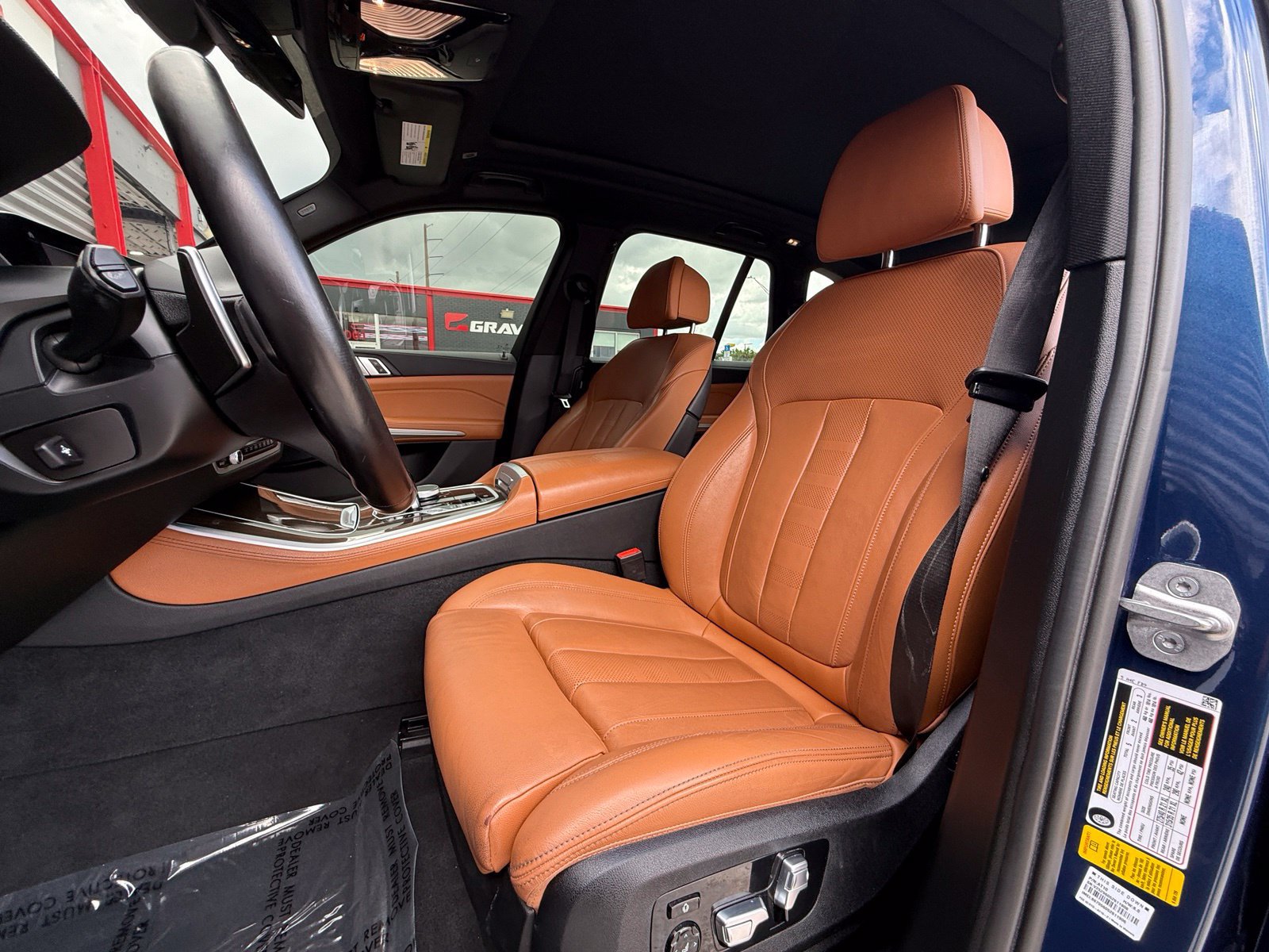 Used 2022 BMW X5 sDrive40i w/ M Sport Package RWD image 19