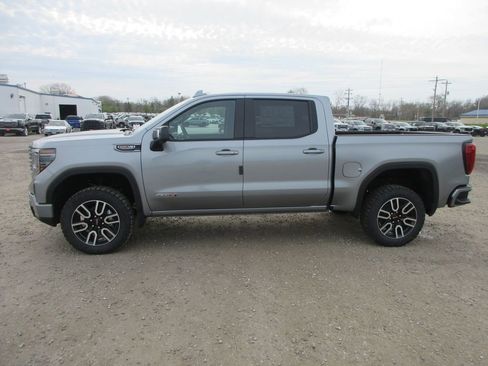 New 2026 GMC Sierra 1500 AT4 w/ AT4 Premium Package image 9