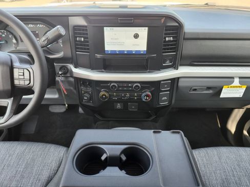 New 2026 Ford F250 XLT w/ Snow Plow Prep Package AWD/4WD image 14