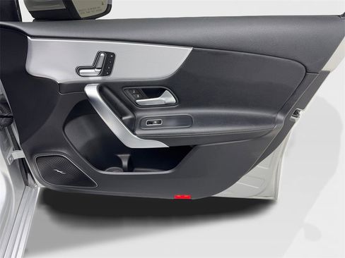 Used 2020 Mercedes-Benz A 220 image 44