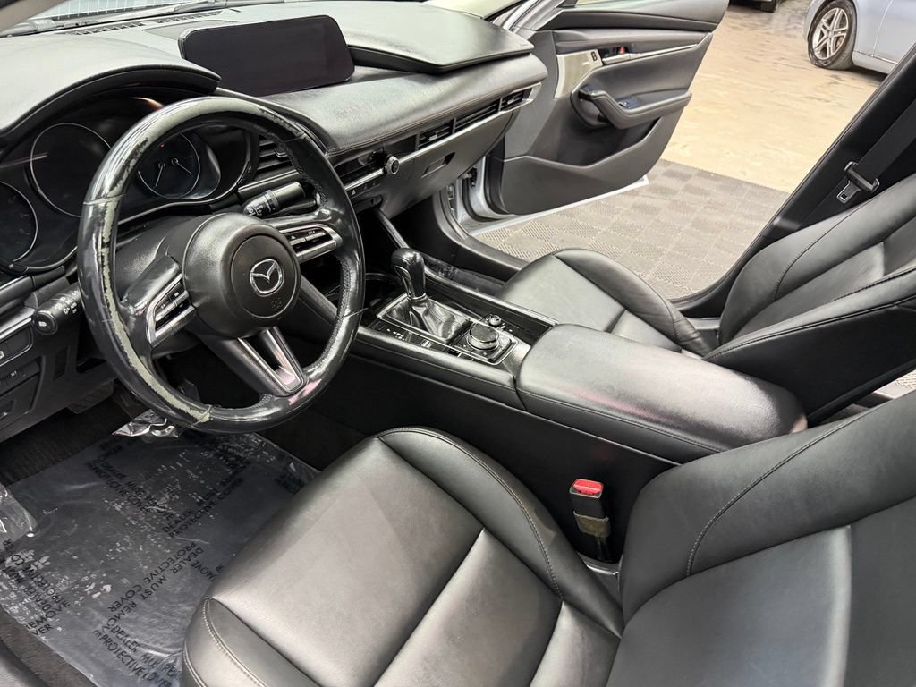 Used 2020 MAZDA MAZDA3 Sedan w/ Preferred Package FWD image 31