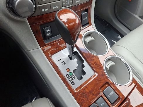 Used 2013 Toyota Highlander Limited image 13