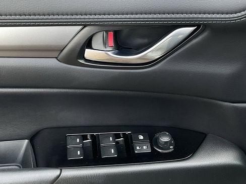 Used 2025 MAZDA CX-5 AWD 2.5 S w/ Select Package image 13