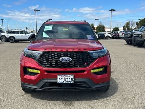 Certified 2023 Ford Explorer ST w/ Equipment Group 401A AWD/4WD image 9