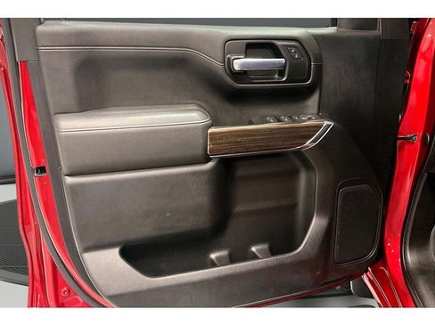 Used 2021 Chevrolet Silverado 1500 RST image 23
