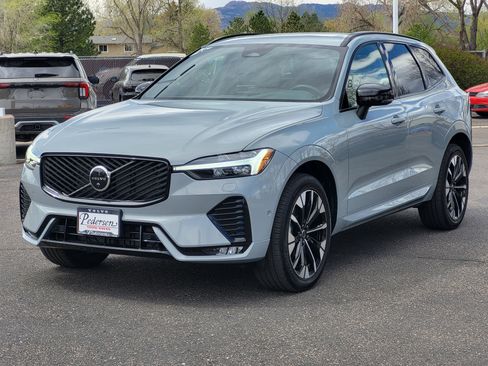 New 2026 Volvo XC60 B5 Plus w/ Protection Package Premier image 4