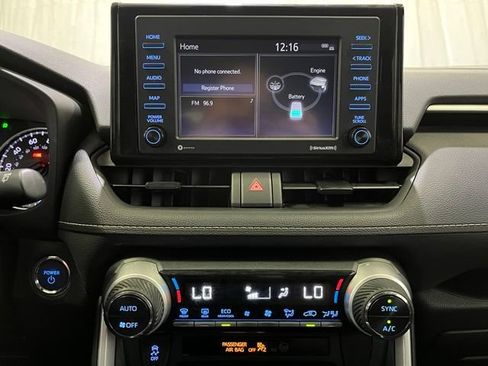 Certified 2021 Toyota RAV4 XLE AWD/4WD image 18
