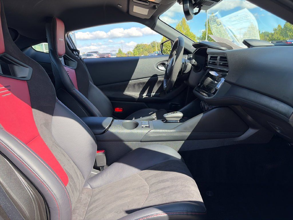 Used 2024 Nissan Z NISMO w/ Floor Mat Package RWD image 16