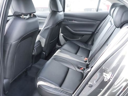 New 2026 MAZDA MAZDA3 2.5 S Sedan w/ Preferred Pkg image 34