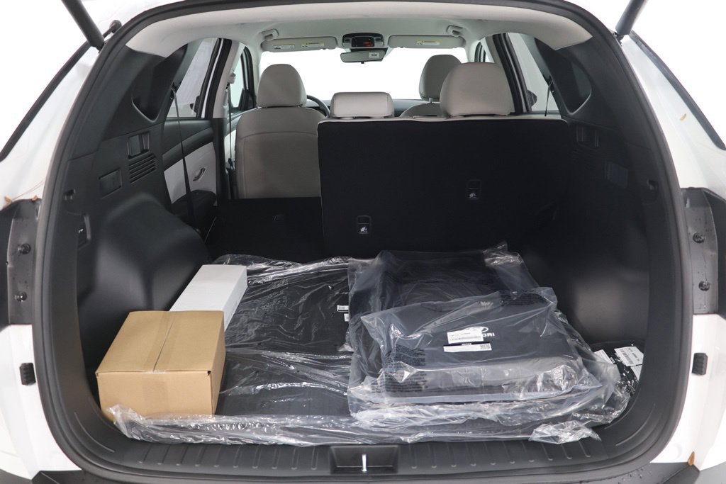 New 2026 Hyundai Tucson SEL Plus w/ Tow & Go Package AWD/4WD image 31