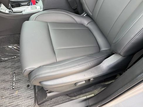 New 2026 Subaru Ascent Premium AWD/4WD image 18