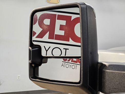 Used 2024 Chevrolet Silverado 2500 Custom w/ Custom Value Package image 22