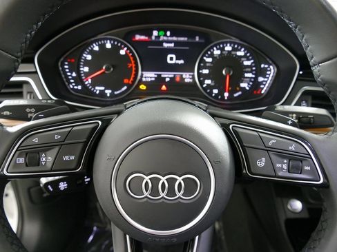 Used 2023 Audi A4 2.0T Premium w/ Convenience Package image 17