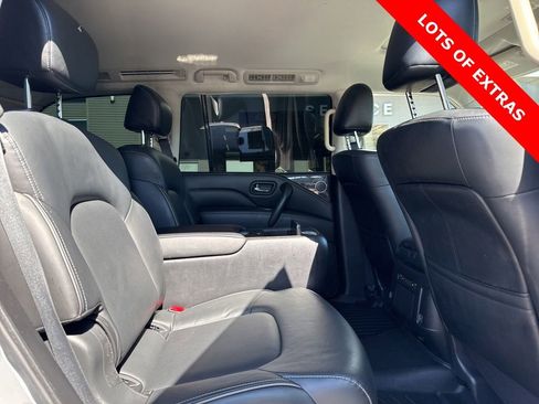 Used 2021 INFINITI QX80 Luxe image 28