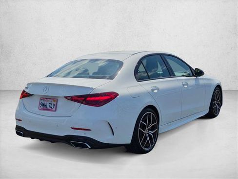 Used 2024 Mercedes-Benz C 300 Sedan image 5