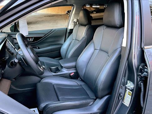 Certified 2025 Subaru Outback Limited w/ Tech Package 2 image 15