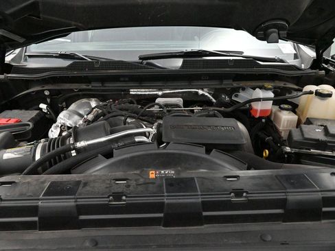 Used 2024 Chevrolet Silverado 2500 High Country w/ High Country Premium Package AWD/4WD image 38