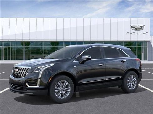 New 2025 Cadillac XT5 Luxury image 2