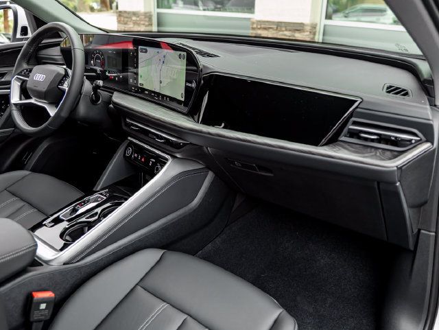 Used 2026 Audi Q5 Premium AWD/4WD image 31