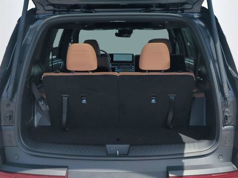 New 2026 Hyundai Santa Fe Limited FWD image 14