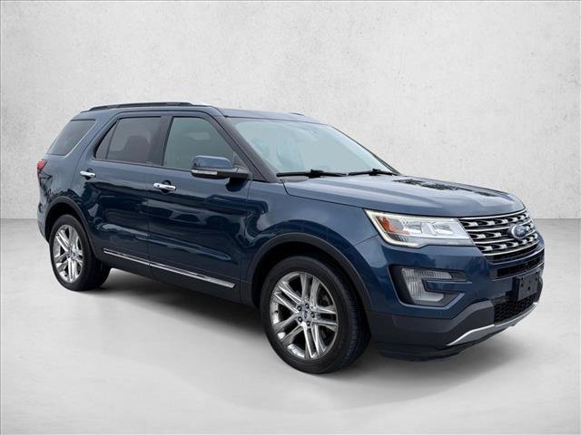 Used 2017 Ford Explorer Limited AWD/4WD image 3