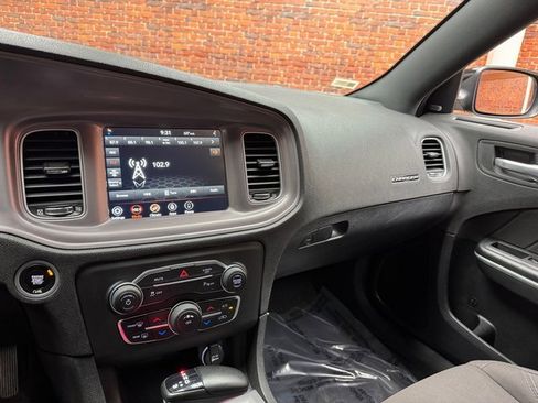 Used 2023 Dodge Charger SXT image 17