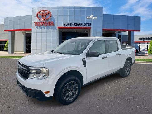 Used 2022 Ford Maverick XLT FWD image 5