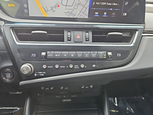 Used 2022 Lexus ES 350 F Sport image 21