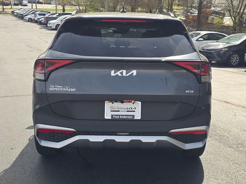 Used 2025 Kia Sportage EX w/ EX Premium Package image 4