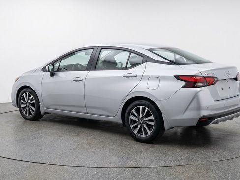 Used 2025 Nissan Versa SV FWD image 6