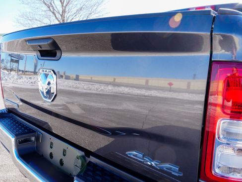 Used 2024 RAM 2500 Big Horn image 33