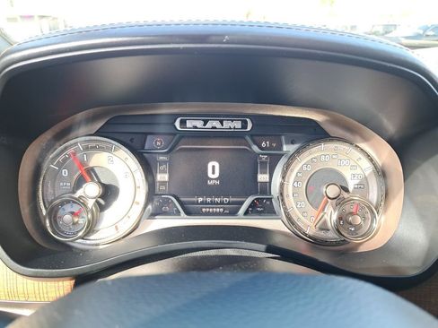 Used 2019 RAM 3500 Limited image 20