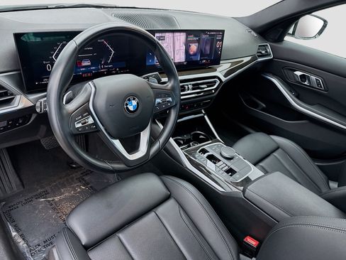Used 2023 BMW 330i Sedan w/ Convenience Package RWD image 7