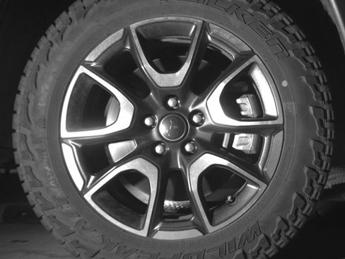 Used 2025 Jeep Compass Trailhawk AWD/4WD image 13