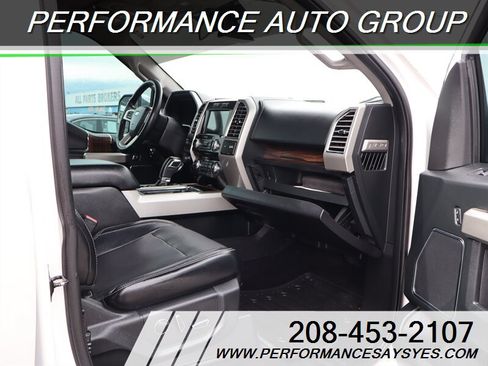 Used 2016 Ford F150 Lariat w/ Equipment Group 502A Luxury AWD/4WD image 7