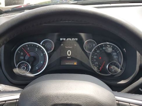 Certified 2024 RAM 3500 Big Horn w/ Towing Technology Group AWD/4WD image 31