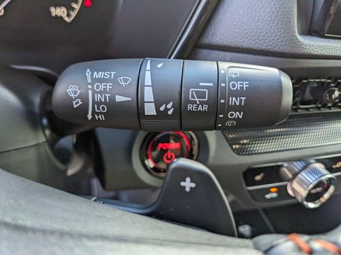 Used 2025 Honda CR-V Sport-L image 30