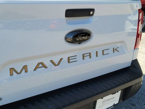 Used 2023 Ford Maverick XLT w/ Black Appearance Package image 6