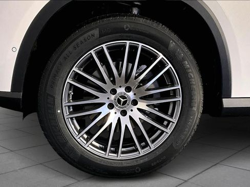 New 2026 Mercedes-Benz GLC 300 4MATIC image 17