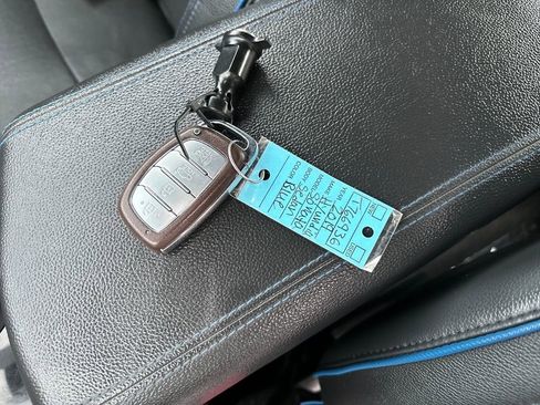 Used 2019 Hyundai Sonata Limited image 29